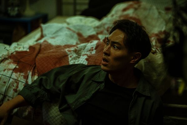 ▲楊祐寧（右）與蔡思韵（左）在《泥娃娃》飾演即將迎來新生命的夫妻。（圖／天予電影提供）