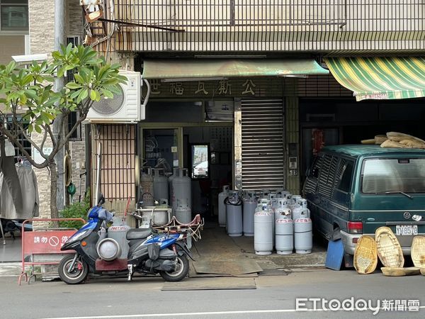 ▲▼高雄避難所設置位置被抓包在加油站、瓦斯行旁，遭譏諷「躲比不躲還危險」。（圖／記者賴文萱翻攝）