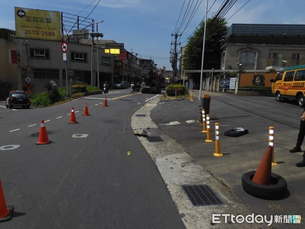 ▲陳男追撞騎機車的官翁，送醫急救仍宣告不治。（圖／記者陸運陞翻攝）