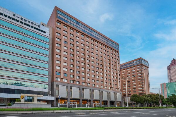 ▲台北喜來登即日起推出「百年城市探索」住宿專案。（圖／業者提供）