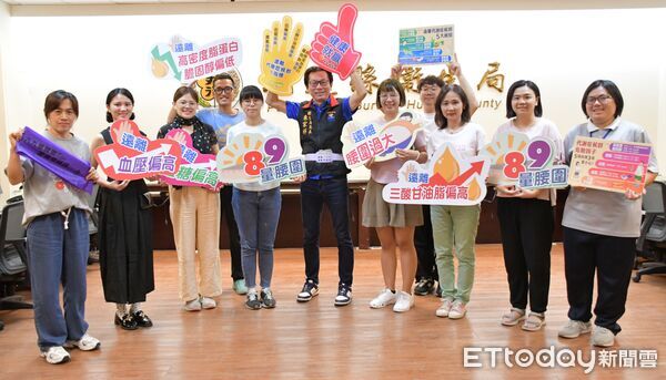 ▲▼花蓮衛生局響應「89量腰日」活動，號召縣民踴躍參加量腰圍活動。（圖／花蓮衛生局提供，下同）