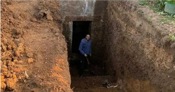 原本被土掩蓋的入口重見天日，揭開80多年前的戰時祕密。