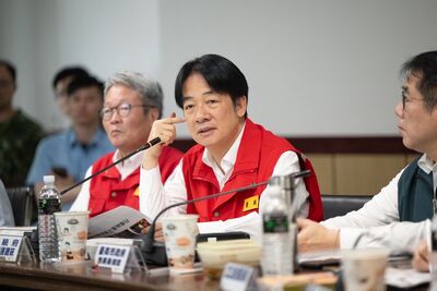 水災、關稅共伴 民進黨823還要向政治前行?