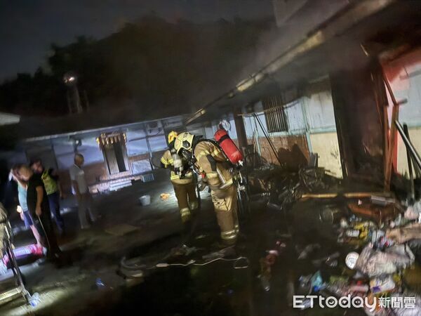 ▲▼台南市東山區嶺南里9日3時許發生民宅火警。（圖／記者林東良翻攝)