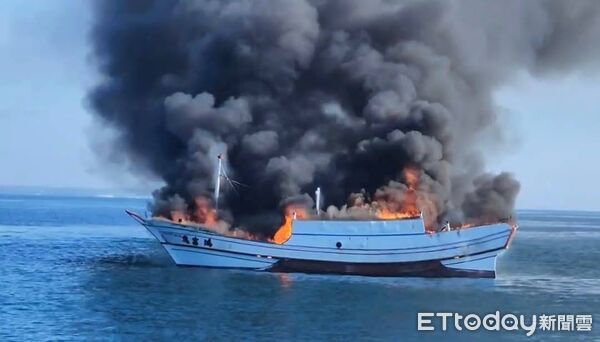 ▲▼澎湖火燒船             。（圖／記者陳洋翻攝）