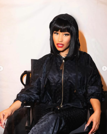 ▲網紅模仿妮姬米娜骨折了。（圖／翻攝自IG）