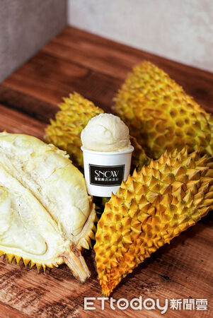 ▲市集限定美食「貓山王榴槤義式冰淇淋」。（圖／記者許宥孺翻攝）