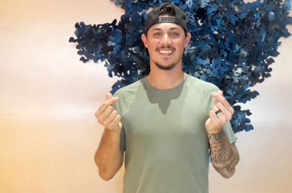 ▲因球隊戰力調整，台鋼雄鷹近日註銷註冊石萬金，他將於明（10）天離開台灣。另一方面，新洋投那瑪夏（Dinelson Lamet），於今（9）日抵達台灣。       （圖／台鋼雄鷹提供）