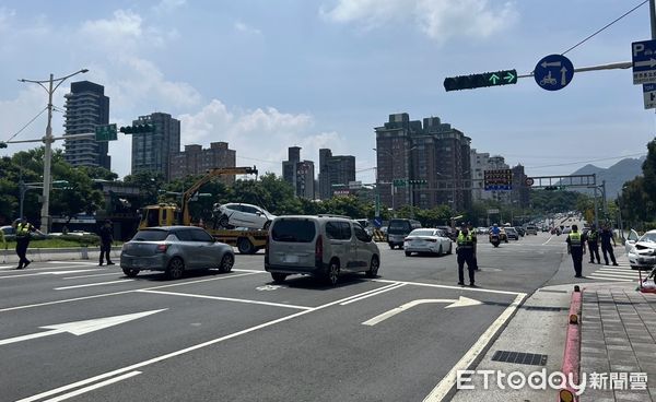 ▲▼北投車禍             。（圖／記者邱中岳翻攝）