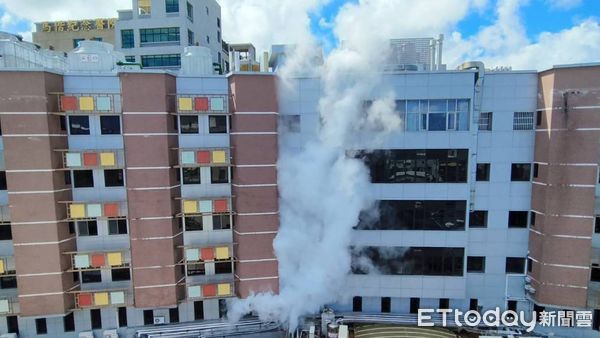 ▲台東馬偕汰換MRI釋放千公升液態氦。（圖／記者楊晨東翻攝）