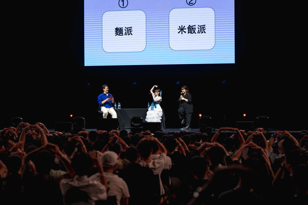 ▲▼ 《鬼滅之刃》禰豆子鬼頭明里本尊人在台灣！現身夜市。（圖／大鴻藝術BIG ART提供）