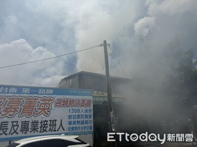 台南麻豆關帝廟工寮火警　20平方公尺倉庫包材燃燒幸無人傷亡
