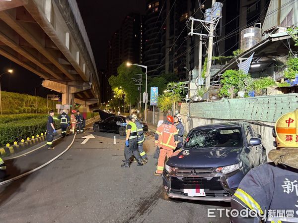 ▲▼中和少女搭計程車被無照賓士撞死             。（圖／記者陳以昇翻攝）