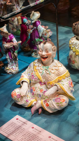 ▲▼高雄莉．瓷藝博物館全攻略。（圖／部落客貪吃鬼熊熊提供）