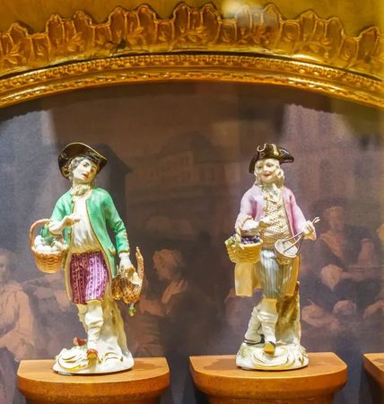 ▲▼高雄莉．瓷藝博物館全攻略。（圖／部落客貪吃鬼熊熊提供）