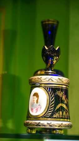 ▲▼高雄莉．瓷藝博物館全攻略。（圖／部落客貪吃鬼熊熊提供）