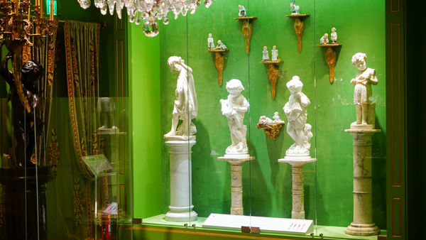 ▲▼高雄莉．瓷藝博物館全攻略。（圖／部落客貪吃鬼熊熊提供）