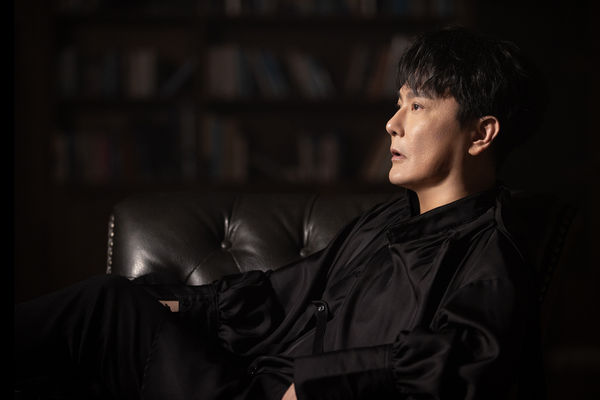 ▲▼張信哲將推出新專輯《屬於》。（圖／潮水音樂提供）