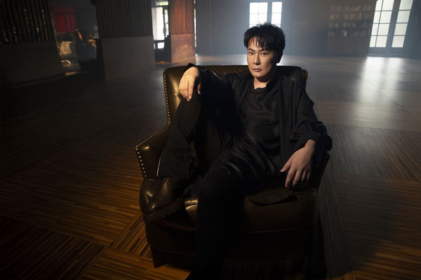 ▲▼張信哲將推出新專輯《屬於》。（圖／潮水音樂提供）