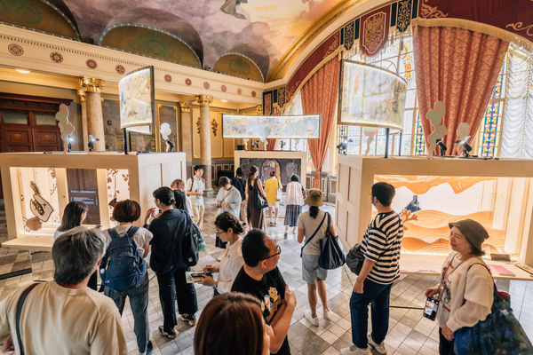 ▲▼文化部主辦「We TAIWAN」台灣文化世博，其中「魔幻台灣&mdash;台灣文學展」在大阪市中央公會堂展出。（圖／文化部）