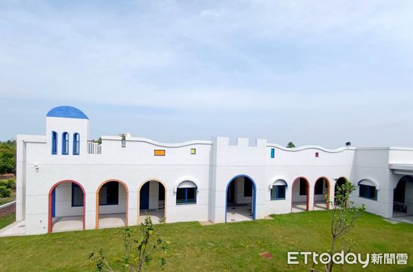 ▲為擴大平價教保服務、減輕家長負擔，台南市5所新建公共化幼兒園於114學年度落成招生，市府11日在將軍幼兒園舉行聯合揭牌，由教育部、黃偉哲市長及各園代表共同主持。（圖／記者林東良翻攝，下同）