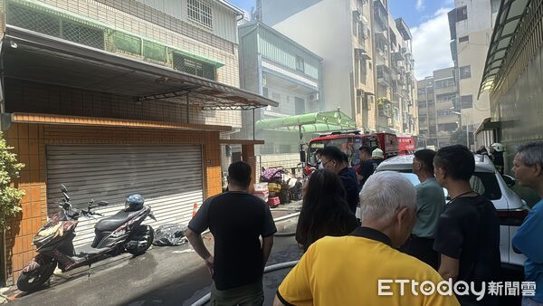 ▲▼鼓山民宅火警。（圖／記者吳世龍攝）