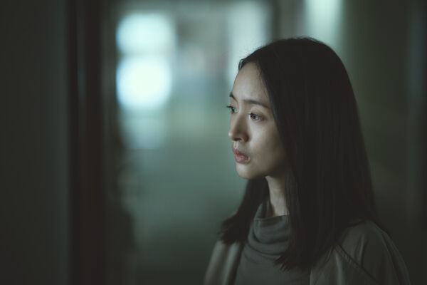 ▲林依晨與吳可熙在《失明》裡有許多對手戲。（圖／周子娛樂提供）