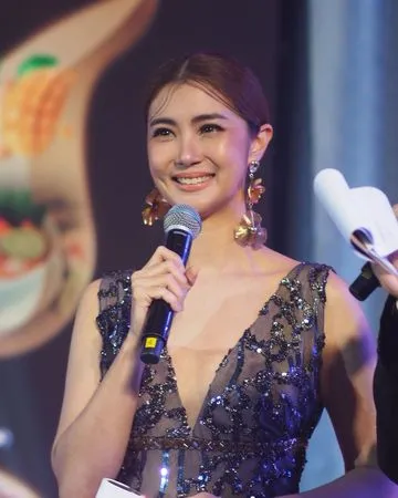 ▲▼擁有高學歷的泰星Jaja Primrata，完成奶奶遺願助捐遺體當大體老師。（圖／翻攝自IG）