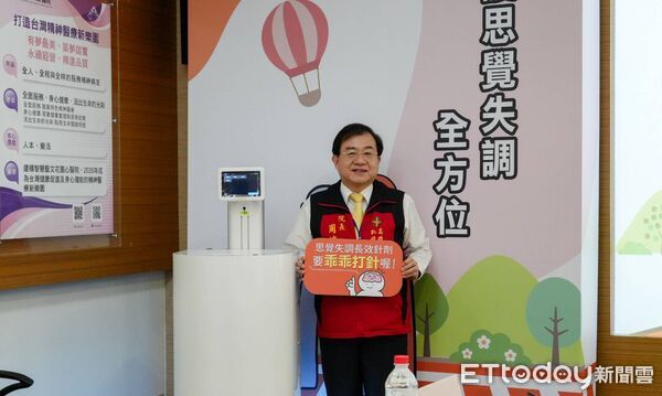 ▲▼高雄市立凱旋醫院院長周煌智。（圖／記者許宥孺攝）