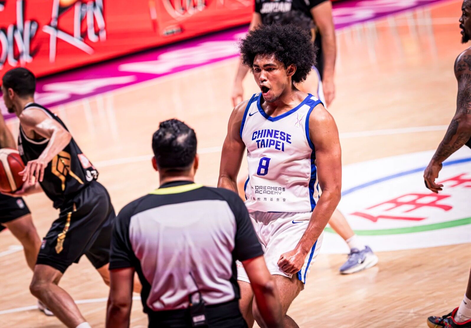 ▲▼亞洲盃8強附加賽，中華男籃對戰約旦，賀丹、陳盈駿、高柏鎧、阿巴西。（圖／取自FIBA官網）