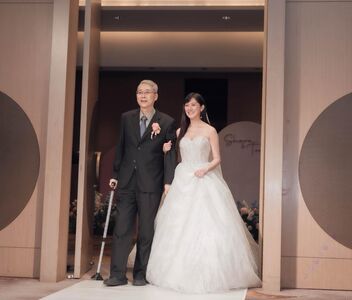 林逸欣婚禮小物秒殺缺貨！林爸爸診所加「1規則」　補貨時間曝