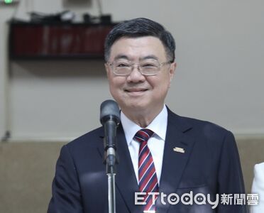 普發1萬有譜! 卓榮泰:循修正條例送立院「大部分依總統公告」