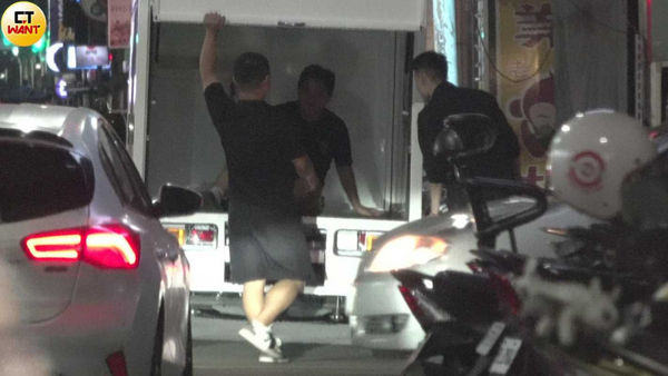 自由出入1／林秉聖接送蔡尚樺　賽後不回家直奔香閨