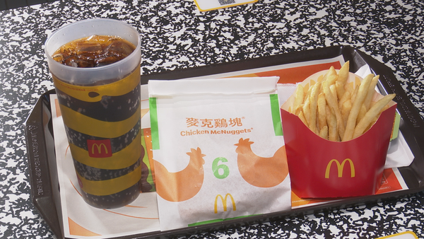 ▲▼麥當勞內用杯,清潔,循環使用,冷熱飲內用杯,清潔機台。（圖／記者姜國輝攝）