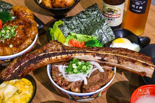 ▲▼牛丁次郎坊。（圖／部落客陳小可的吃喝玩樂授權提供）