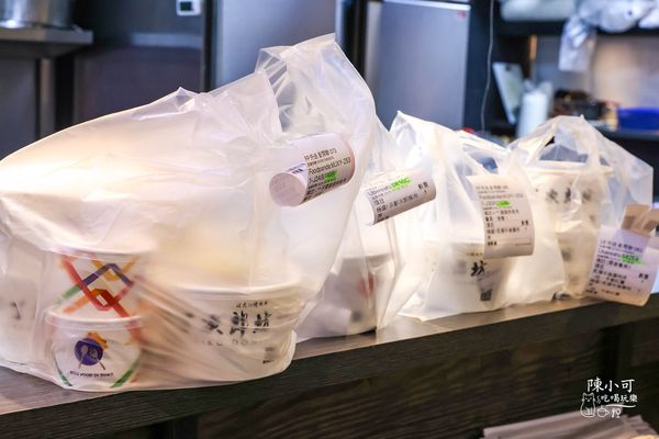 ▲▼牛丁次郎坊。（圖／部落客陳小可的吃喝玩樂授權提供）