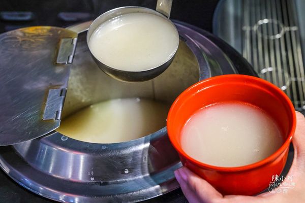 ▲▼牛丁次郎坊。（圖／部落客陳小可的吃喝玩樂授權提供）