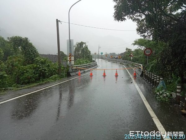 ▲▼台20線南橫公路預警封閉。（圖／公路局提供）