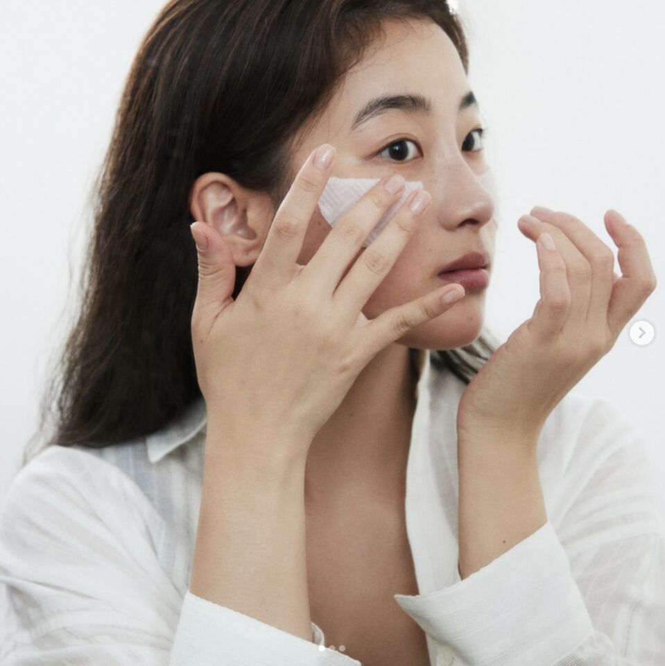 濕敷,保養。（圖／IG）