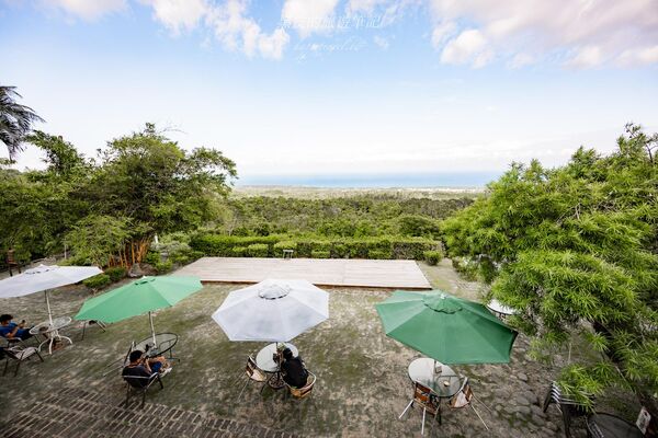 ▲▼月光小棧（女妖在說畫藝廊暨咖啡屋）。（圖／部落客黑皮的旅遊筆記授權提供）