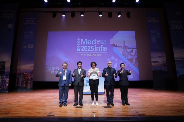 ▲▼外交部長林佳龍出席「MedInfo 2025」開幕式。（圖／翻攝自Facebook／林佳龍）