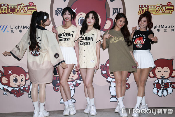 ▲▼ 最強應援「樂天女孩」邁向國際-行前記者會-筠熹,嘎琳,若潼,琳妲,小紫。（圖／記者黃克翔攝）