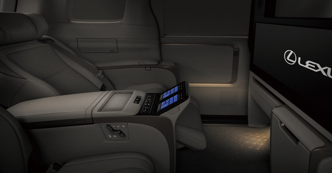 ▲新年式LEXUS LM官網上架。（圖／翻攝自LEXUS）