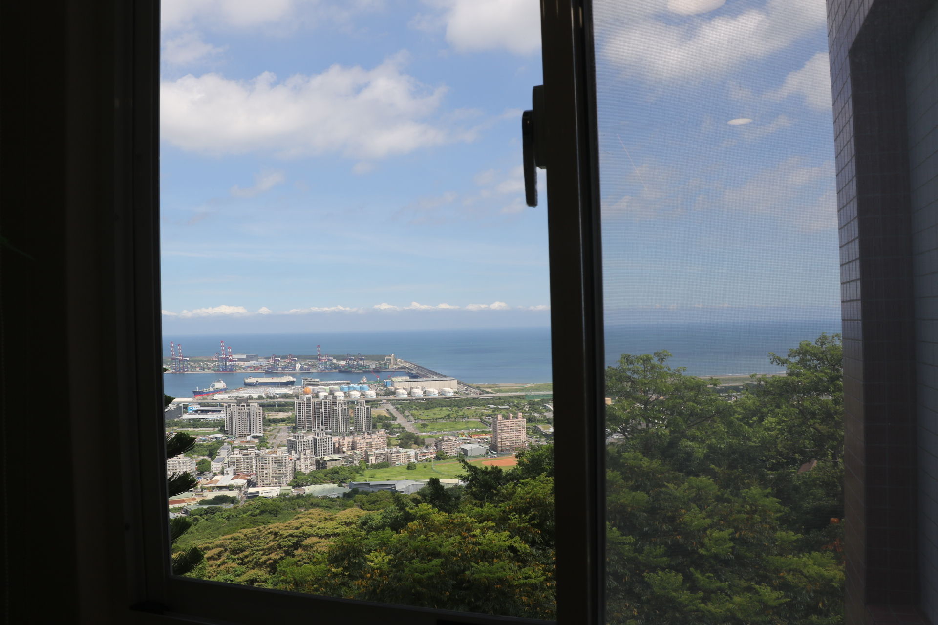 ▲新北愛維養護中心「曉明軒」設身障安寧病房。（圖／新北市社會局提供）