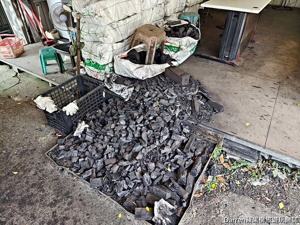 ▲▼王家鋼管雞。（圖／部落客Darren蘋果樹旅遊玩樂誌授權提供）