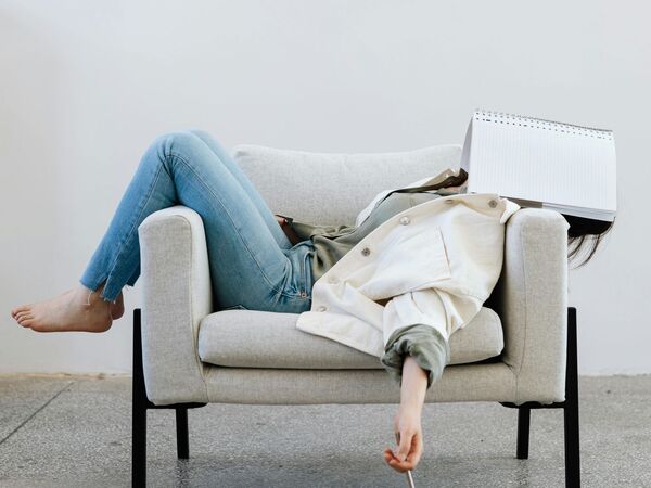 日本Serai近日報導了一位70歲父親與38歲女兒的真實故事。（翻攝自pexels）