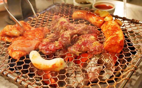 ▲▼世光烤腸 江南店（세광양대창 강남점）。（圖／部落客mika授權提供）