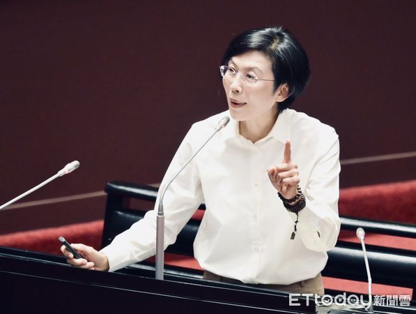 ▲▼林岱樺  普發現金一萬  卓榮泰 丹娜絲颱風及七二八豪雨災後復原重建 專案報告及備詢。（圖／記者屠惠剛攝）