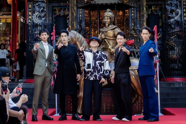 ▲《角頭－鬥陣欸》廟口時尚趴－王識賢、黃冠智、高捷、阿BEN、黃騰浩、鄭人碩。（圖／曼尼娛樂提供）