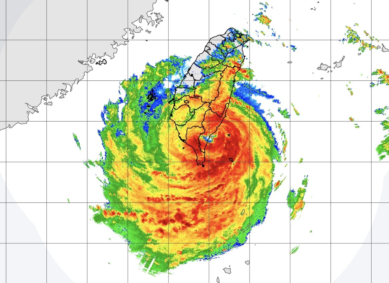 ▲▼楊柳颱風登陸。（圖／取自氣象署網站）